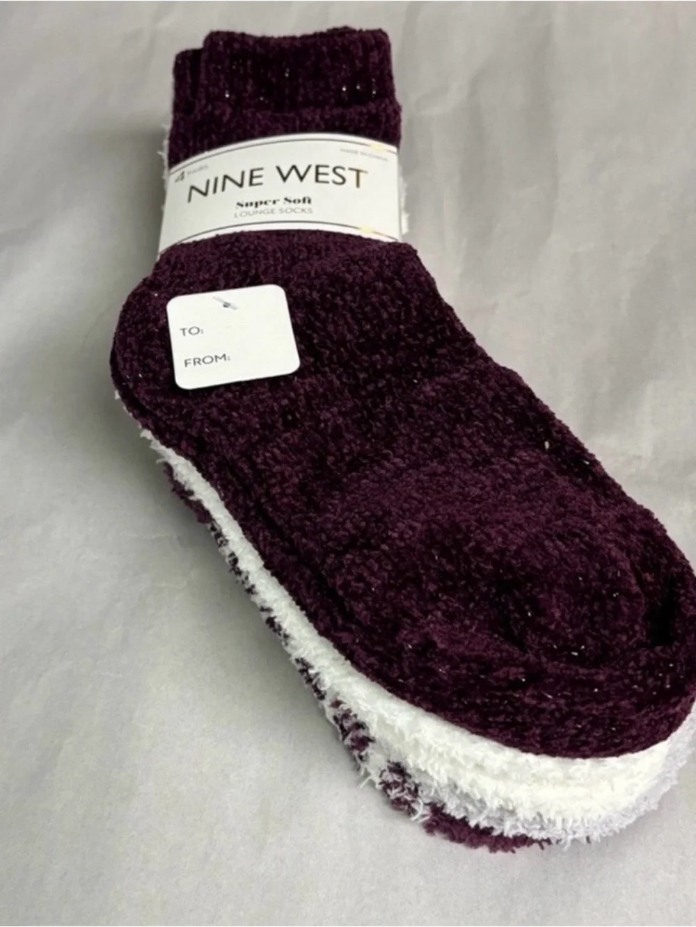 New Nine West Socks Women’s 4 Pair Soft Cozy Plush Fuzzy Lounge Socks Casual